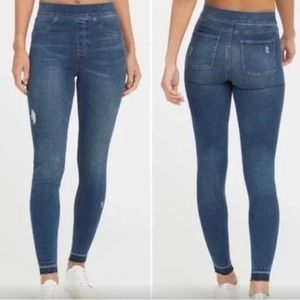 Spanx Distressed Ankle Skinny Jeggings Size XL